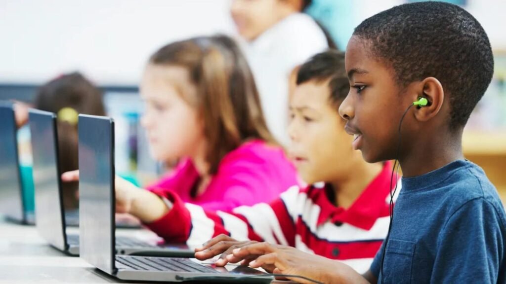 How Technology is Bridging the Gap in Education Inequality